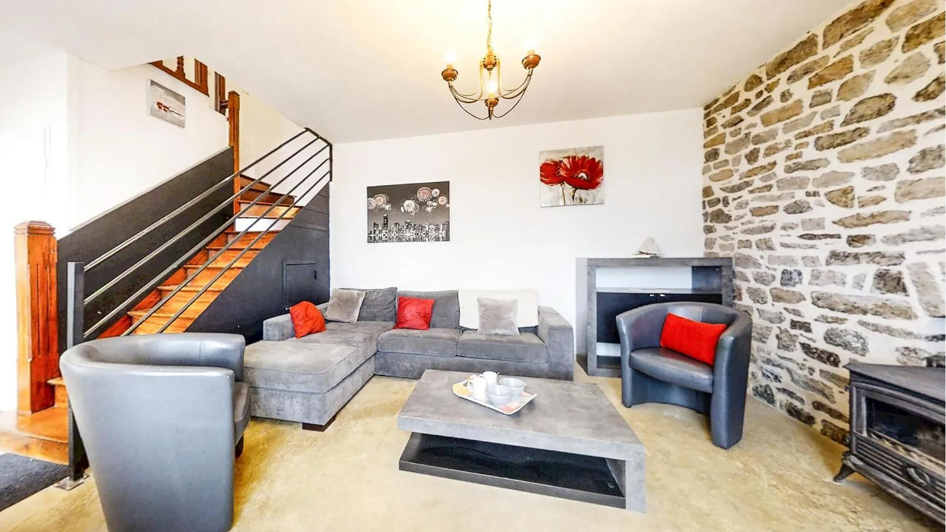 Nice Home In Pont-Aven With Kitchen 0*,  Francia
